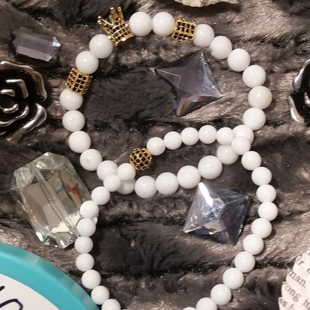 Bracelets - Picture 2 of 3